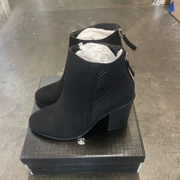 Bootie - Picture 5 of 5